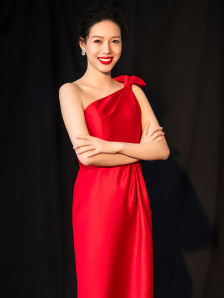 女神的娇喘3p狂浪之夜91扬风